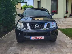 Negru Utilizat 2013 Nissan Pathfinder SE SUV | 11.600 EUR