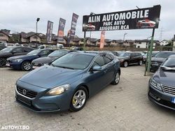 Culoarealbastru Utilizat 2014 Volvo V40 CC Momentum Break | 6.800 EUR (Preț OK)