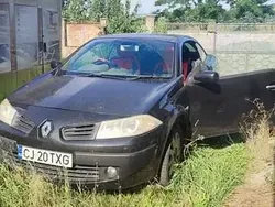 Negru Utilizat 2002 Renault Mégane II Cabrio | 650 EUR (Super Preț)