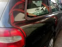 Negru Utilizat 2005 Volvo V40 Break | 1.500 EUR