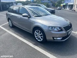 Gri Utilizat 2013 Skoda Octavia Elegance Break | 8.499 EUR (Puțin scump)