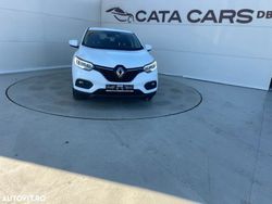 Alb Utilizat 2019 Renault Kadjar Intens SUV | 13.915 EUR (Preț OK)