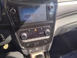 Utilizat 2021 Ssangyong (KGM) Tivoli SUV | 14.300 EUR