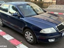 Culoarealbastru Utilizat 2008 Skoda Octavia Berlinǎ | 3.900 EUR (Puțin scump)
