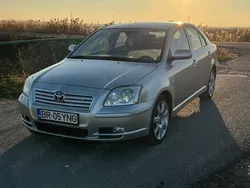 Utilizat 2004 Toyota Avensis Hatchback | 2.250 EUR