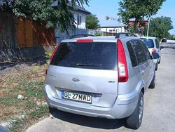 Culoaregri Utilizat 2010 Ford Fusion Monovolum | 2.500 EUR (Preț OK)