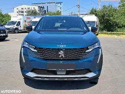 Culoarealbastru Utilizat 2023 Peugeot 3008 Allure SUV | 28.490 EUR (Scump)