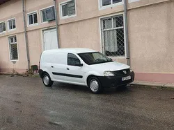 Culoarealb Utilizat 2013 Dacia Logan Berlinǎ | 3.200 EUR (Preț bun)