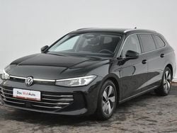 Negru normal Utilizat 2025 VW Passat Elegance | 34.999 EUR