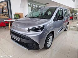 Gri Nouă 2024 Toyota Proace Verso City Break | 45.239 EUR (Scump)