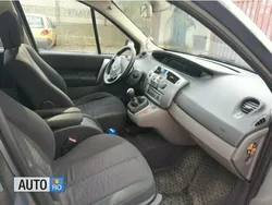 Gri Utilizat 2007 Renault Scénic II Monovolum | 1.500 EUR