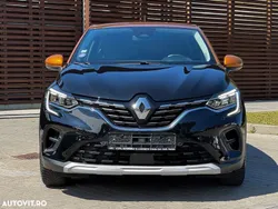 Negru Utilizat 2020 Renault Captur SUV | 15.390 EUR (Preț bun)