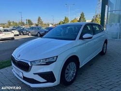 Culoarealb Utilizat 2024 Skoda Scala Essence Hatchback | 15.900 EUR (Puțin scump)
