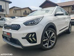 Alb Utilizat 2022 Kia Niro Premium SUV | 21.600 EUR
