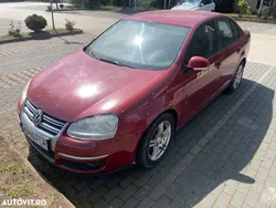 Portocaliu Utilizat 2008 VW Jetta Comfortline Berlinǎ | 1.990 EUR (Super Preț)