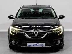 Culoarenegru Utilizat 2018 Renault Mégane GrandTour Intens Break | 9.500 EUR (Preț OK)
