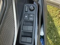 Utilizat 2023 Toyota C-HR SUV | 30.500 EUR (Scump)