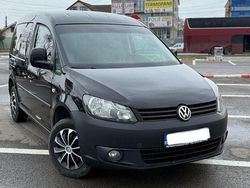 Culoarenegru Utilizat 2011 VW Caddy Monovolum | 6.999 EUR (Puțin scump)
