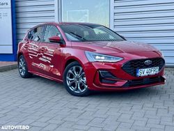 Rosu Utilizat 2023 Ford Focus ST-Line X Hatchback | 22.869 EUR