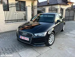 Culoarenegru Utilizat 2015 Audi A3 Sportback Attraction Hatchback | 10.790 EUR (Super Preț)