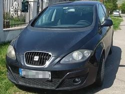 Negru Utilizat 2011 Seat Altea Monovolum | 2.700 EUR (Preț bun)