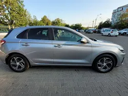 Gri Utilizat 2022 Hyundai i30 Hatchback | 14.900 EUR (Preț OK)
