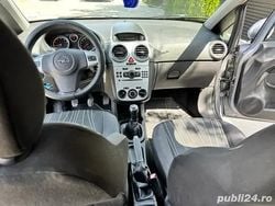 Utilizat 2009 Opel Corsa Hatchback | 2.800 EUR