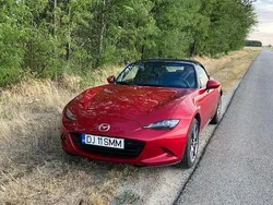 Rosu Utilizat 2016 Mazda MX5 Sports-Line Cabrio | 15.900 EUR