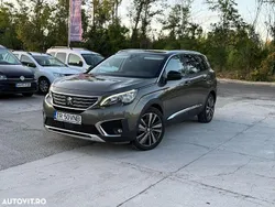 Gri Utilizat 2017 Peugeot 5008 Business-Line Monovolum | 13.650 EUR (Scump)