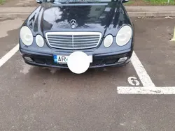 Utilizat 2005 Mercedes E220 Berlinǎ | 3.500 EUR