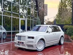 Alb Utilizat 2023 Rolls Royce Cullinan SUV | 772.585 EUR