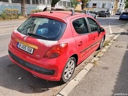 Utilizat 2007 Peugeot 207 Berlinǎ | 1.600 EUR