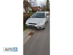 Argintiu Utilizat 2003 Ford Focus Hatchback | 1.600 EUR (Preț OK)
