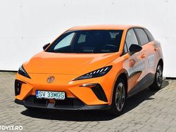 Portocaliu Utilizat 2024 MG MG4 EV Exclusive Hatchback | 32.029 EUR (Preț OK)