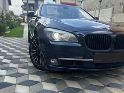Culoarealbastru Utilizat 2011 BMW 740 Comfort Edition Berlinǎ | 11.499 EUR (Super Preț)