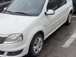 Utilizat 2009 Dacia Logan Berlinǎ | 1.800 EUR