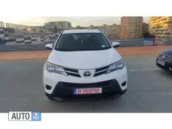 Alb Utilizat 2015 Toyota RAV4 SUV | 16.200 EUR (Preț OK)
