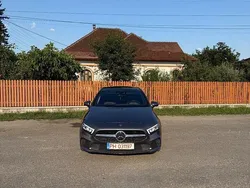 Culoaregri Utilizat 2020 Mercedes A180 Hatchback | 21.900 EUR (Scump)