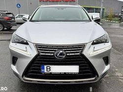 Culoareargint Utilizat 2019 Lexus NX300h Luxury Line SUV | 32.000 EUR (Puțin scump)