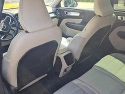 Utilizat 2019 Volvo XC40 SUV | 18.400 EUR