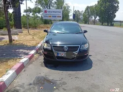 Negru Utilizat 2006 VW Passat Berlinǎ | 1.800 EUR
