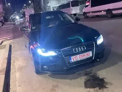 Utilizat 2010 Audi A4 Berlinǎ | 6.000 EUR