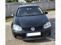 Utilizat 2004 VW Golf V Hatchback | 1.400 EUR (Preț bun)