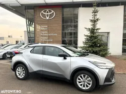 Gri Utilizat 2024 Toyota C-HR SUV | 28.370 EUR (Scump)