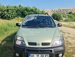 Gri Utilizat 2003 Renault Scénic Monovolum | 2.350 EUR (Preț OK)