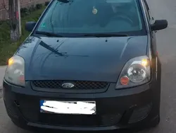 Gri Utilizat 2007 Ford Fiesta Hatchback | 2.200 EUR (Preț OK)