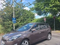 Maro Utilizat 2011 Renault Grand Scénic III Monovolum | 4.450 EUR (Preț OK)