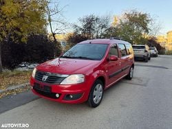 Culoarerosu Utilizat 2009 Dacia Logan MCV Lauréate Monovolum | 3.250 EUR (Preț OK)