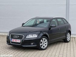 Culoarenegru Utilizat 2010 Audi A3 Sportback Ambiente Hatchback | 4.490 EUR (Preț bun)
