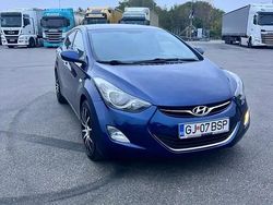 Utilizat 2012 Hyundai Elantra Berlinǎ | 5.950 EUR